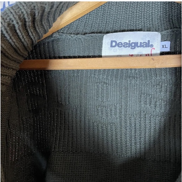 Desigual green knitted sweater cardigan for men size XL used embroidered pattern - Picture 6 of 8